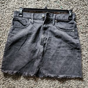 Madewell Gray Denim Skirt size 28